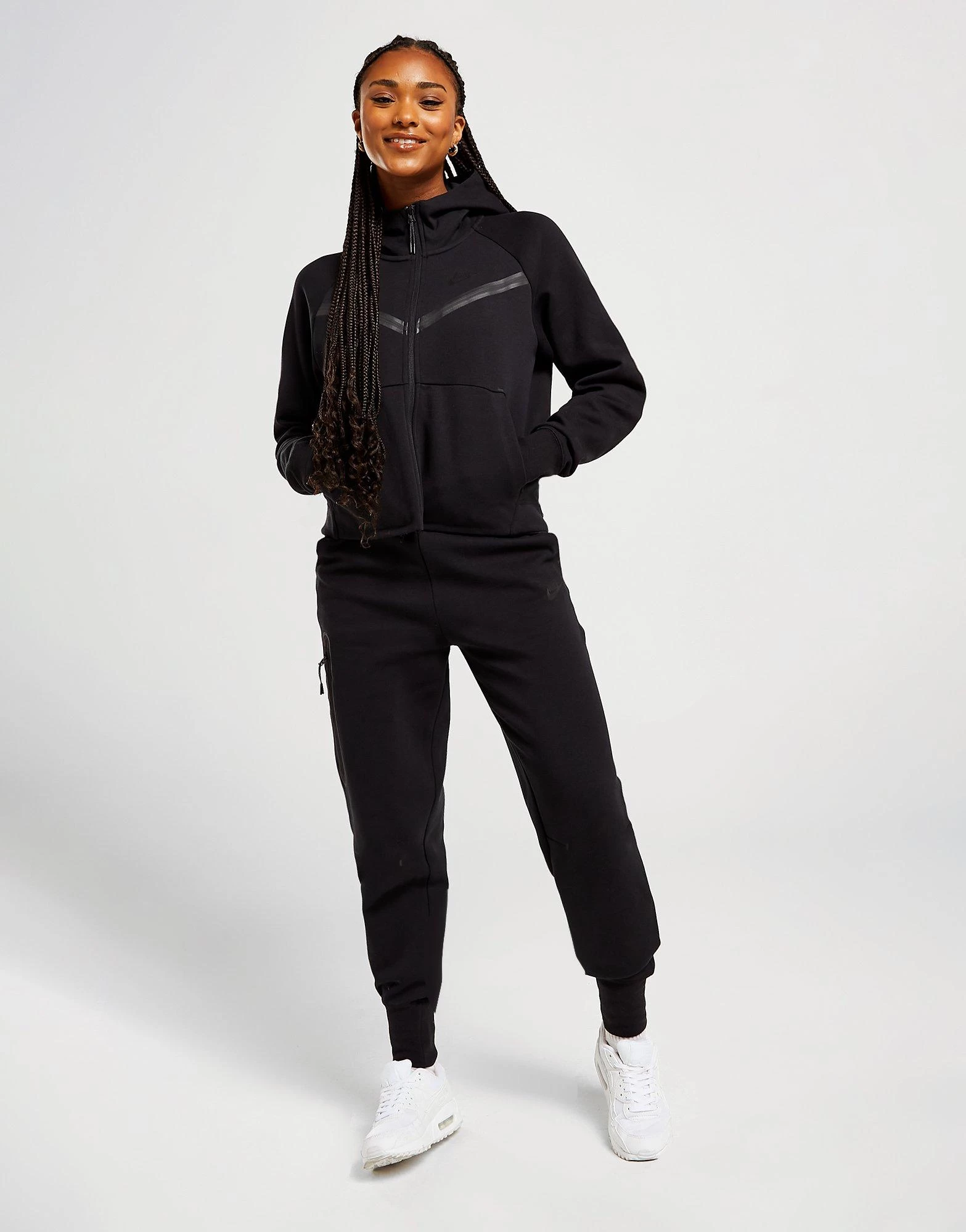 Nike Tech Fleece Hættetrøje Dame 4 Nike Tech Fleece Hættetrøje Dame - Image 4