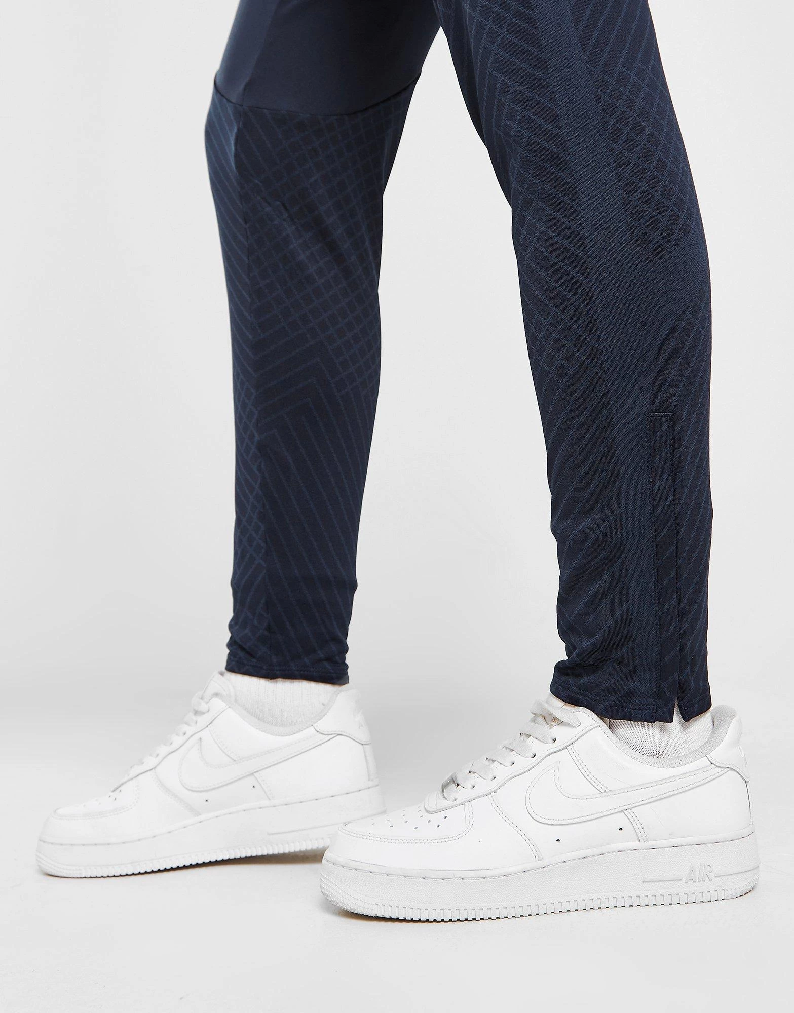 Nike FC Barcelona Strike Track Pants 6 Nike FC Barcelona Strike Track Pants - Image 6