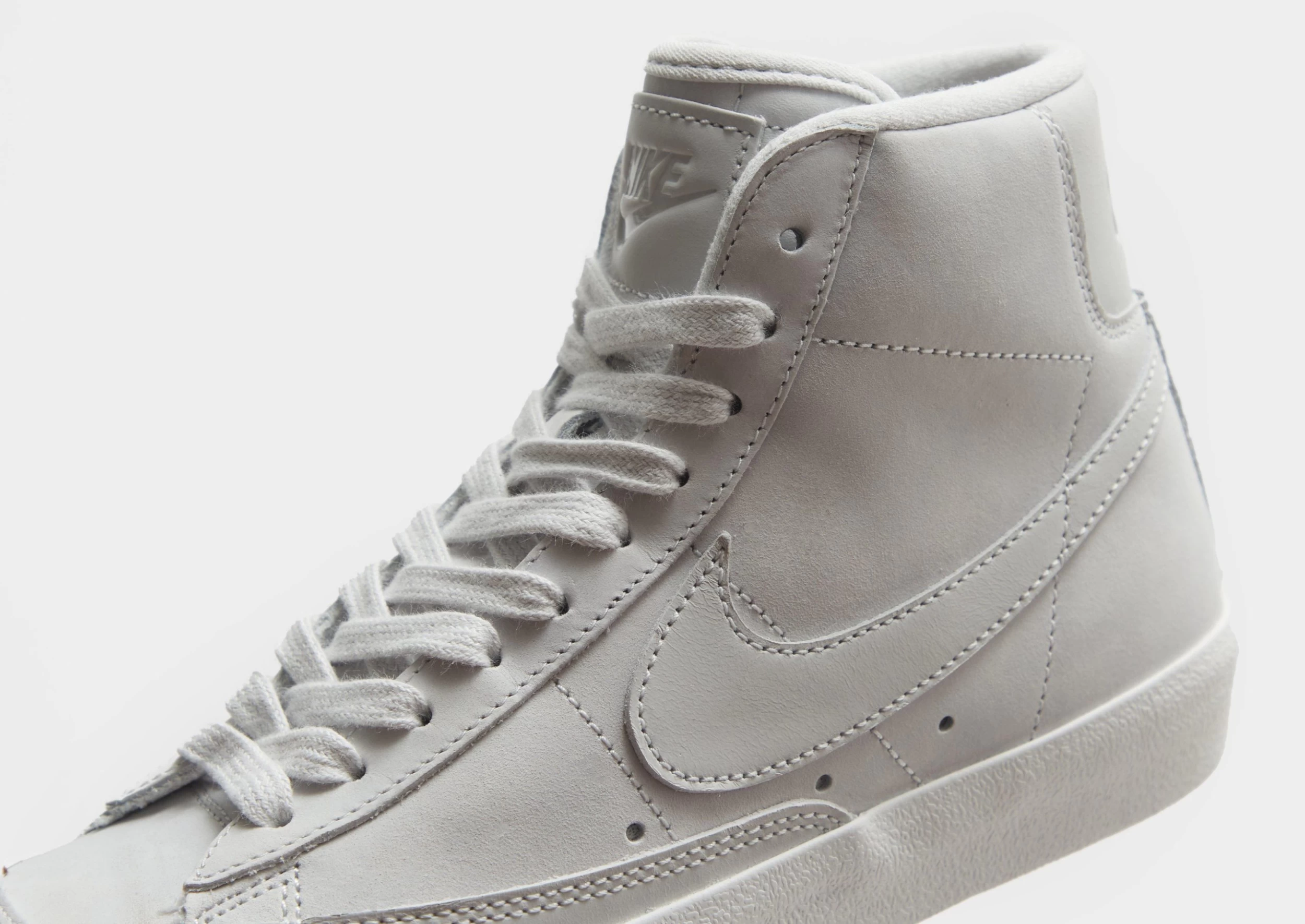 Nike Blazer Mid 77 LX Sneakers Dame 4 Nike Blazer Mid 77 LX Sneakers Dame - Image 4