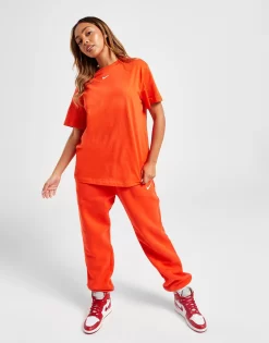 Nike Tee Bf Ess Red/wht -Damemode Tilbud jd 622191 e